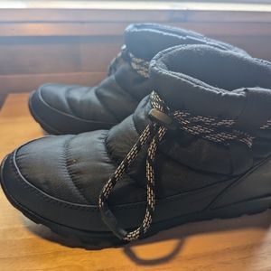 Sorel Out N About Puffy waterproof insulated boots